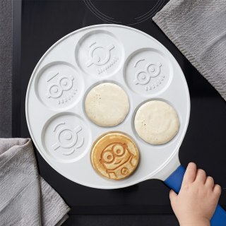 Patelnia do placuszków 7 otworów Emoji 26 cm Minions Collection BerlingerHaus BH-8949MN