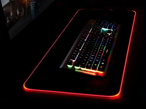 Podkładka gamingowa podświetlana rgb xl 80x30 pod myszkę klawiaturę usb