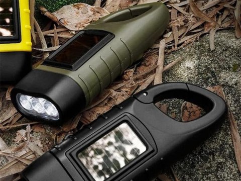 LATARKA DYNAMO SOLARNA 3 LED KINETYCZNA RĘCZNA NAKRĘCANA NA KORBKĘ KLIPS