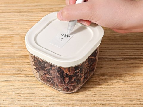 Pojemnik na żywność z pokrywką hermetyczny organizer do kuchni 500ml 0,5l
