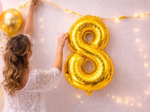 Balon foliowy cyfra liczba 8 złota 66cm urodziny przyjęcie dekoraca złoty