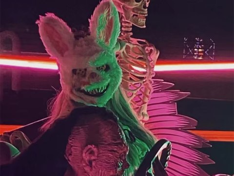 Maska na halloween królik upiorny stwór potwór przebranie strój psychopata
