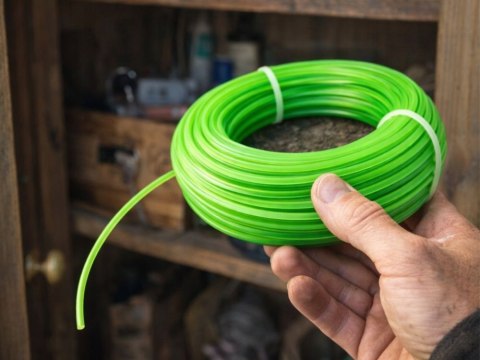 Żyłka do podkaszarki 15m 2mm mocna wytrzymała tnąca do kosy spalinowej