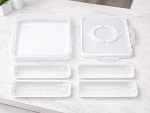 Pojemnik box pudełko z przegródkami na żywność z pokrywką ociekacz owoce